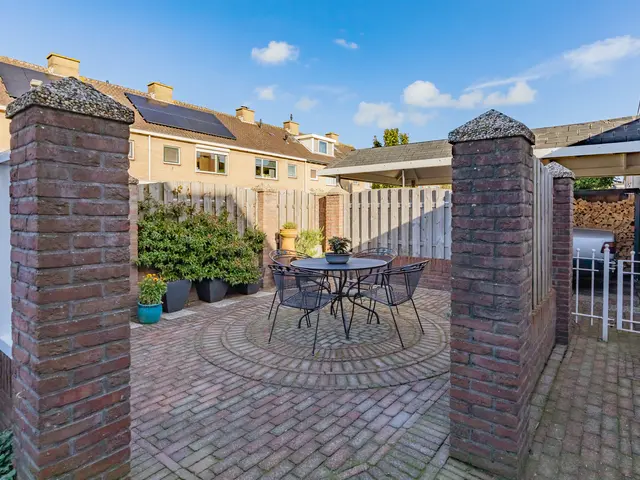 Brahmslaan 16, AKERSLOOT