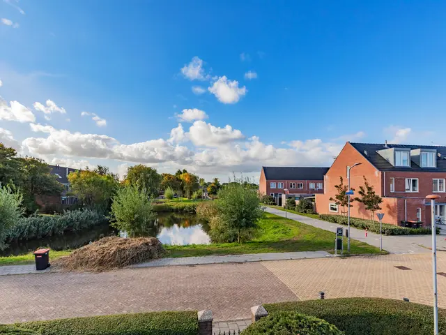 Brahmslaan 16, AKERSLOOT