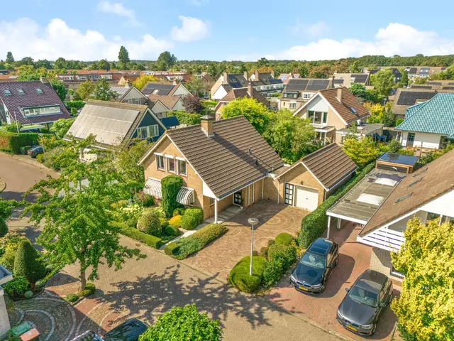Kamperfoelie 24, HEEMSKERK