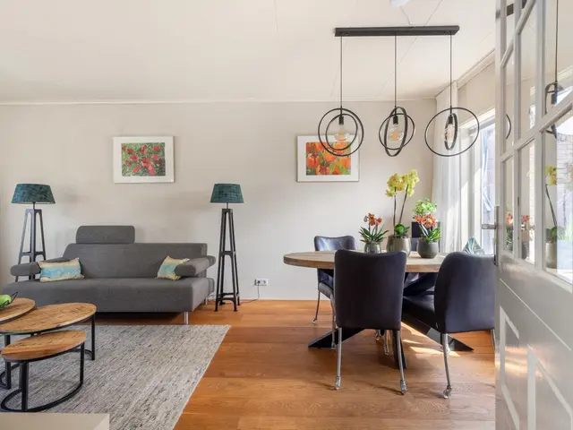 Duinvlietstraat 10, VELSEN-NOORD
