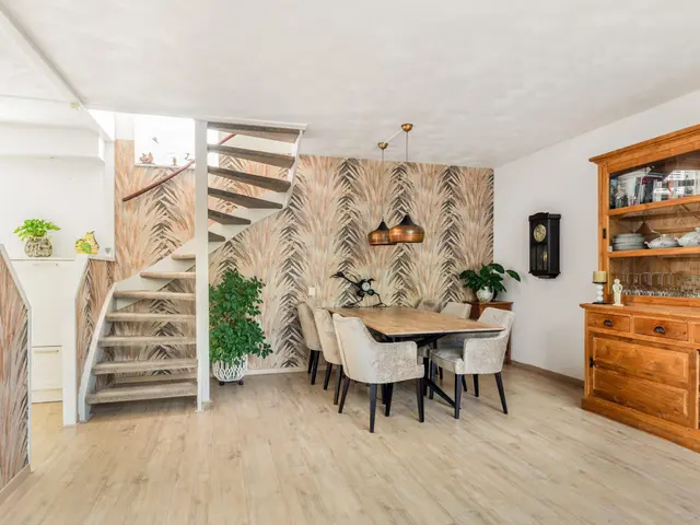 Lindenlaan 107, CASTRICUM