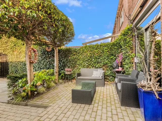 JW van Veenstraat 3, HEEMSKERK