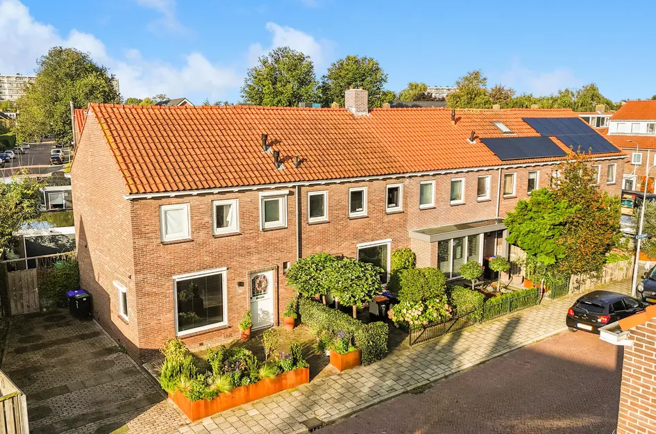 JW van Veenstraat 3