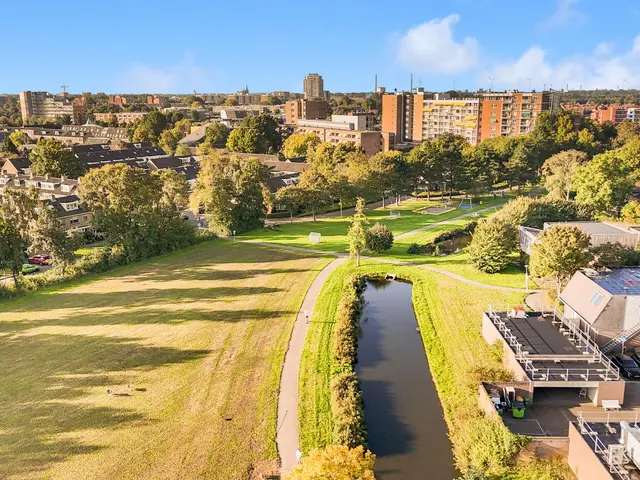 JW van Veenstraat 3, HEEMSKERK