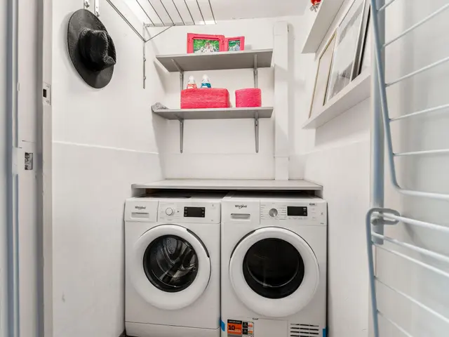 JW van Veenstraat 3, HEEMSKERK