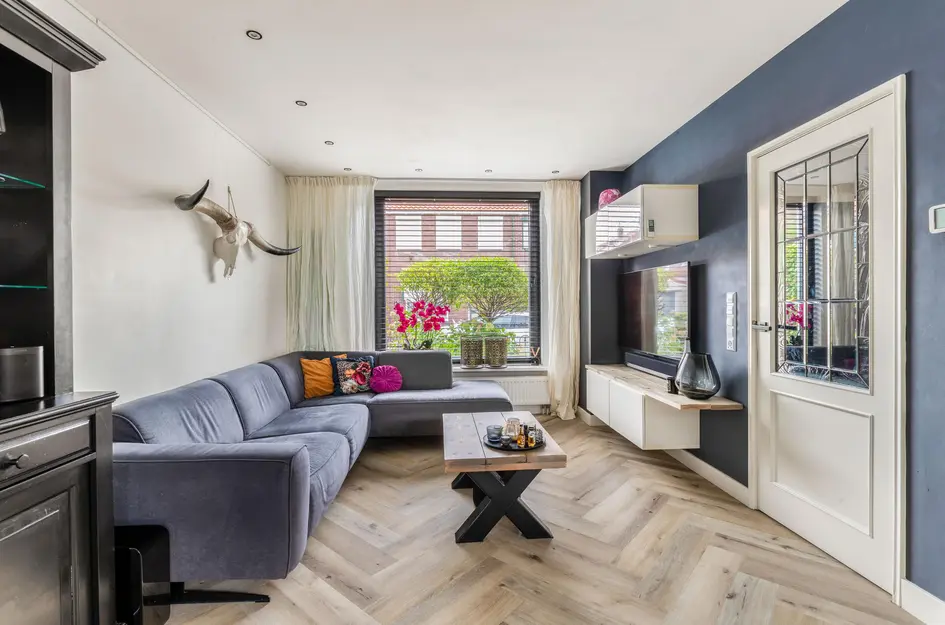 JW van Veenstraat 3