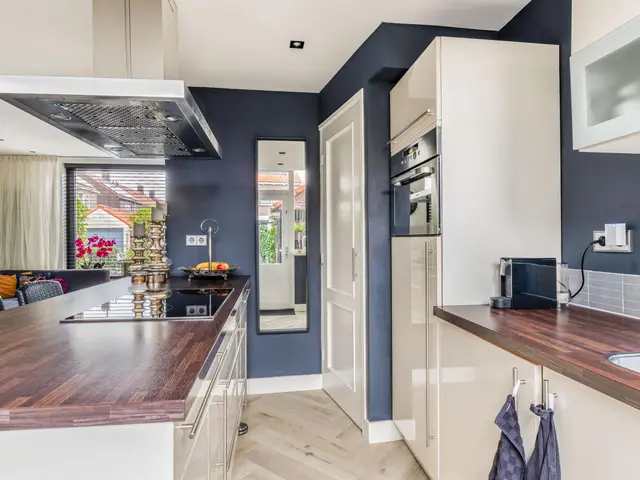 JW van Veenstraat 3, HEEMSKERK