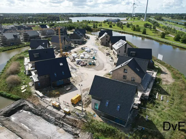 Noordkaper 18, HEERHUGOWAARD