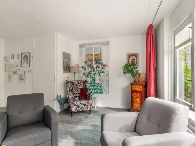 De Grote Weid 52, UITGEEST