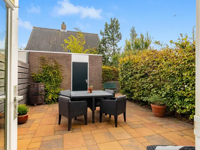 De Grote Weid 52, UITGEEST