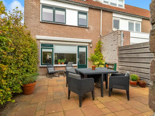 De Grote Weid 52, UITGEEST