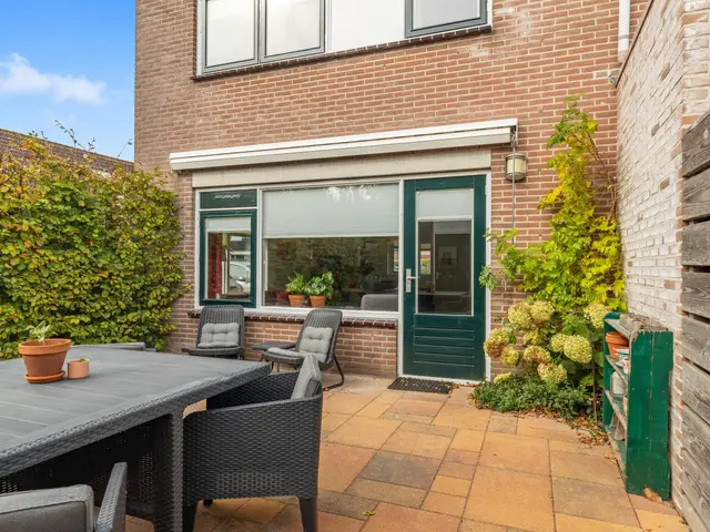 De Grote Weid 52, UITGEEST