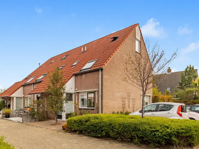 De Grote Weid 52, UITGEEST