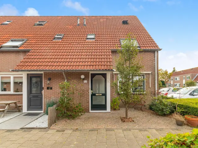De Grote Weid 52, UITGEEST