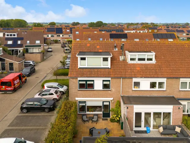 De Grote Weid 52, UITGEEST