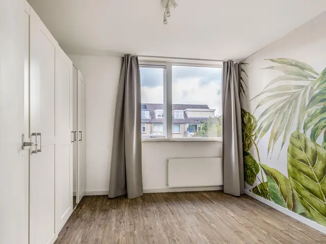 Vrijburglaan 23, UITGEEST