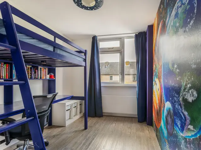 Vrijburglaan 23, UITGEEST