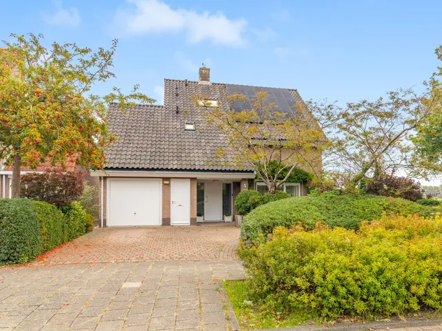 De Witte Hoofden 5, UITGEEST