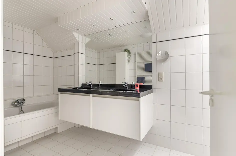 De Witte Hoofden 5
