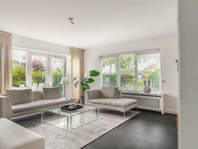 De Witte Hoofden 5, UITGEEST