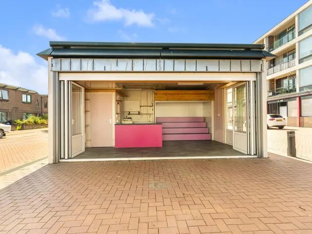 Wijkerstraatweg 167A, VELSEN-NOORD