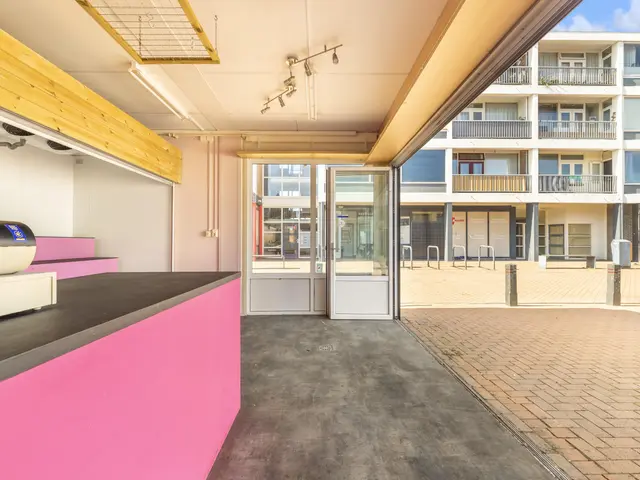 Wijkerstraatweg 167A, VELSEN-NOORD