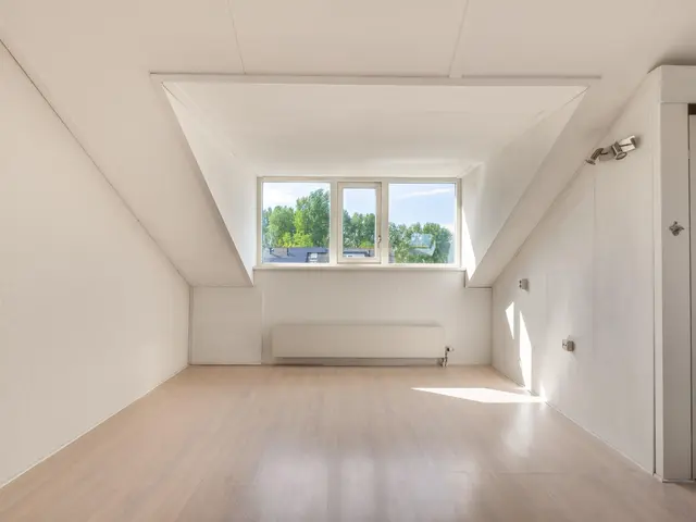 Toon Hermanslaan 14, BEVERWIJK