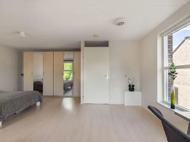 Toon Hermanslaan 14, BEVERWIJK
