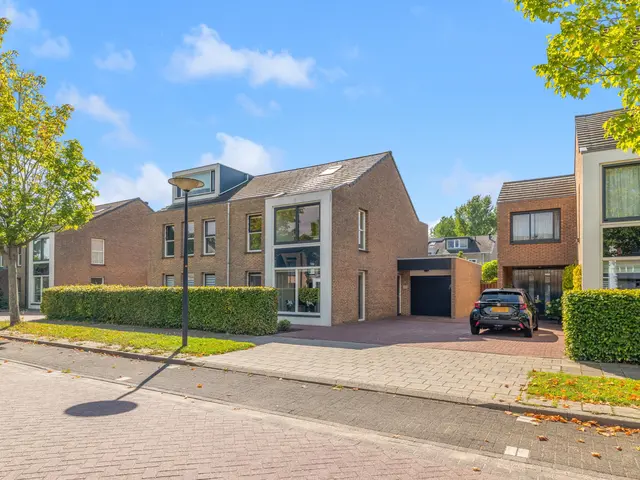Toon Hermanslaan 14, BEVERWIJK