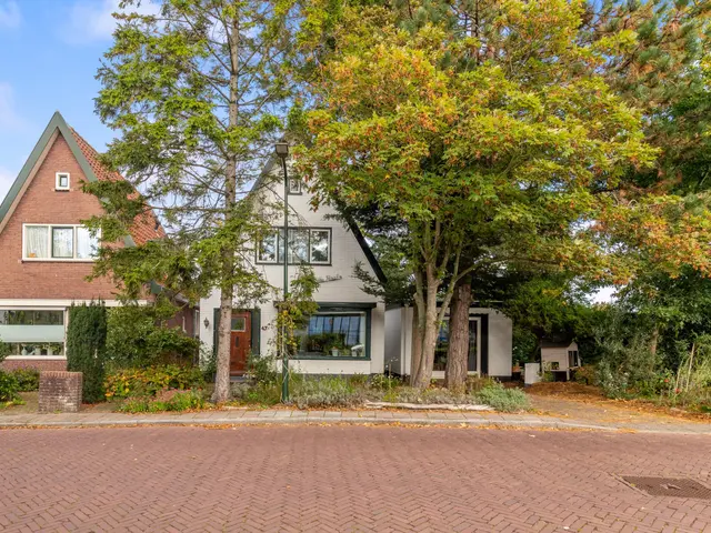 Schuine Hondsbosschelaan 47, HEILOO