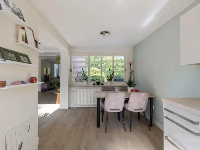 Boekenstein 61, HEILOO