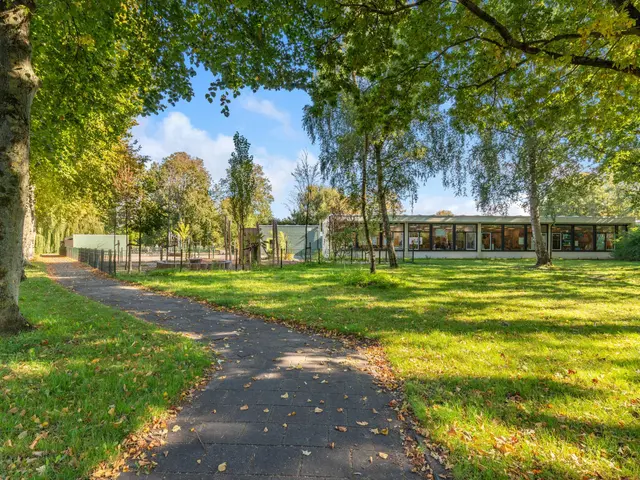 Boekenstein 61, HEILOO