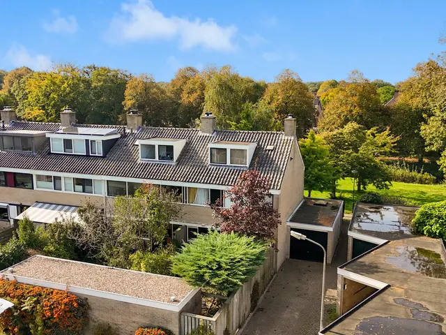 Mariënstein 80, HEILOO