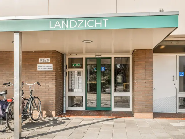 De Loet 274, CASTRICUM
