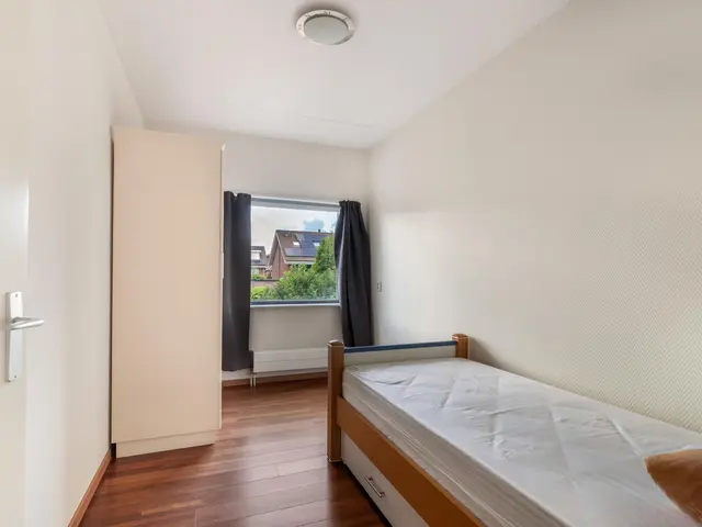 Rottumeroog 83, HEEMSKERK