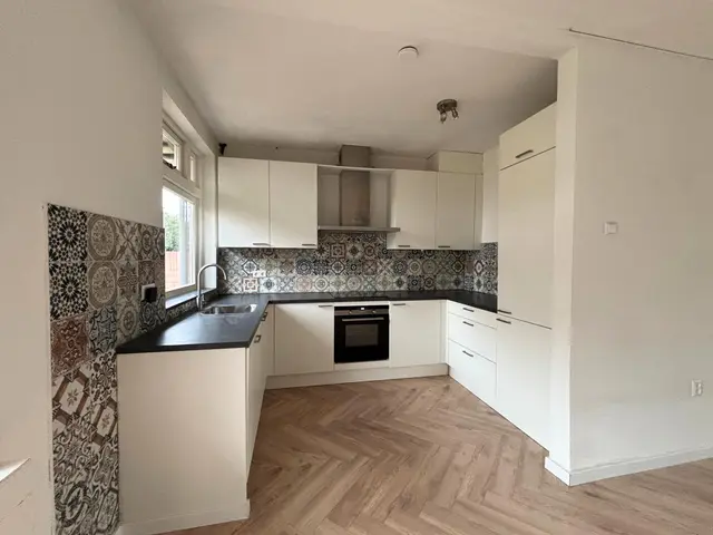 Mient 35, CASTRICUM