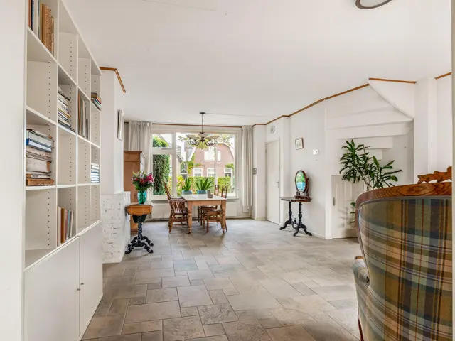 Stationsweg 6, HEILOO