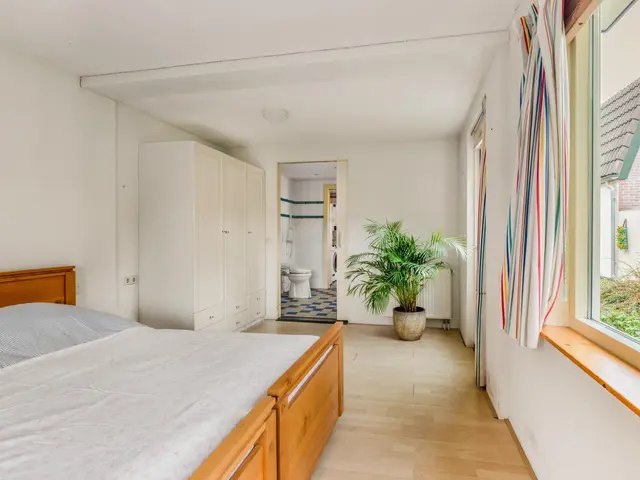 Stationsweg 6, HEILOO