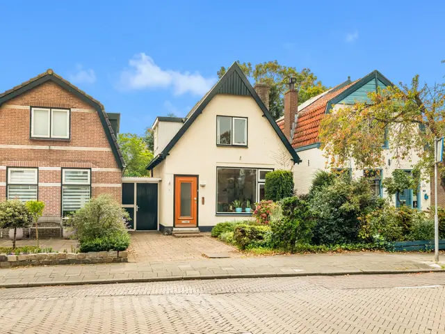 Stationsweg 6, HEILOO