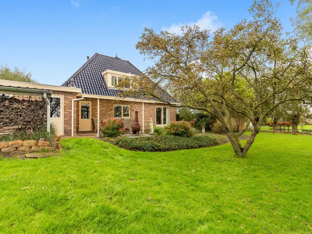 Westfriesedijk 44, WINKEL