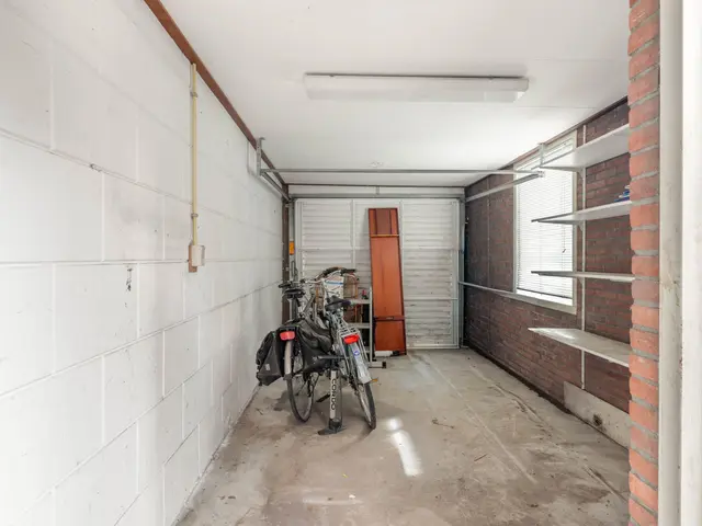 Benesserlaan 302, UITGEEST