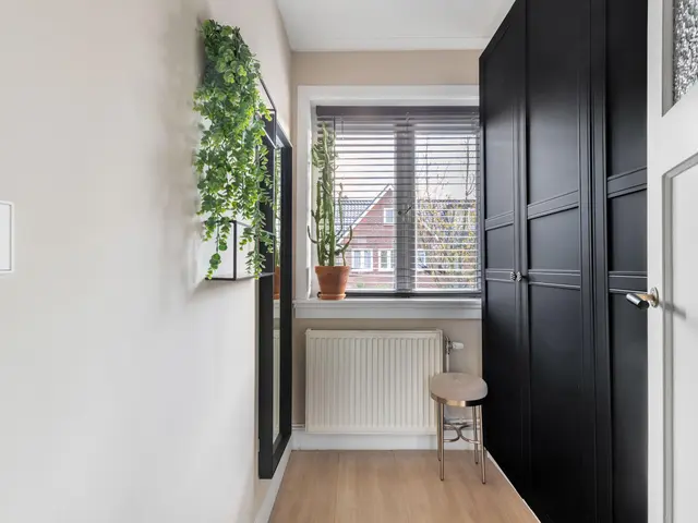 Strick van Linschotenstraat 46, BEVERWIJK