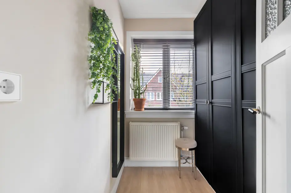 Strick van Linschotenstraat 46