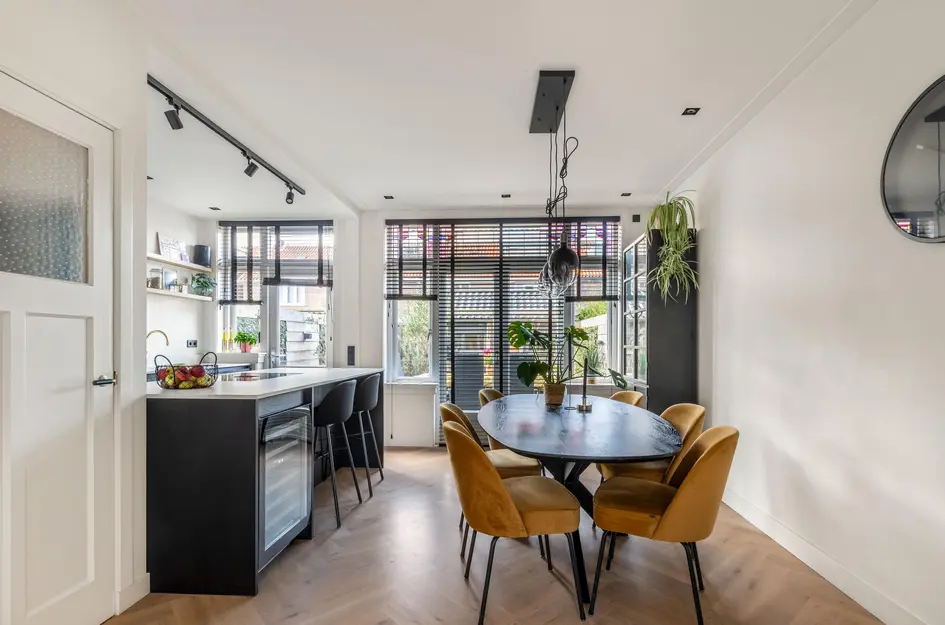 Strick van Linschotenstraat 46