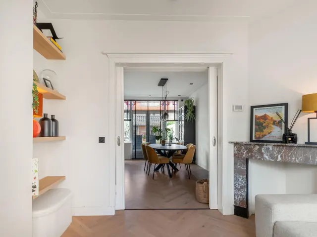 Strick van Linschotenstraat 46, BEVERWIJK