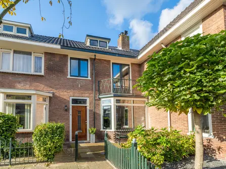 Strick van Linschotenstraat 46