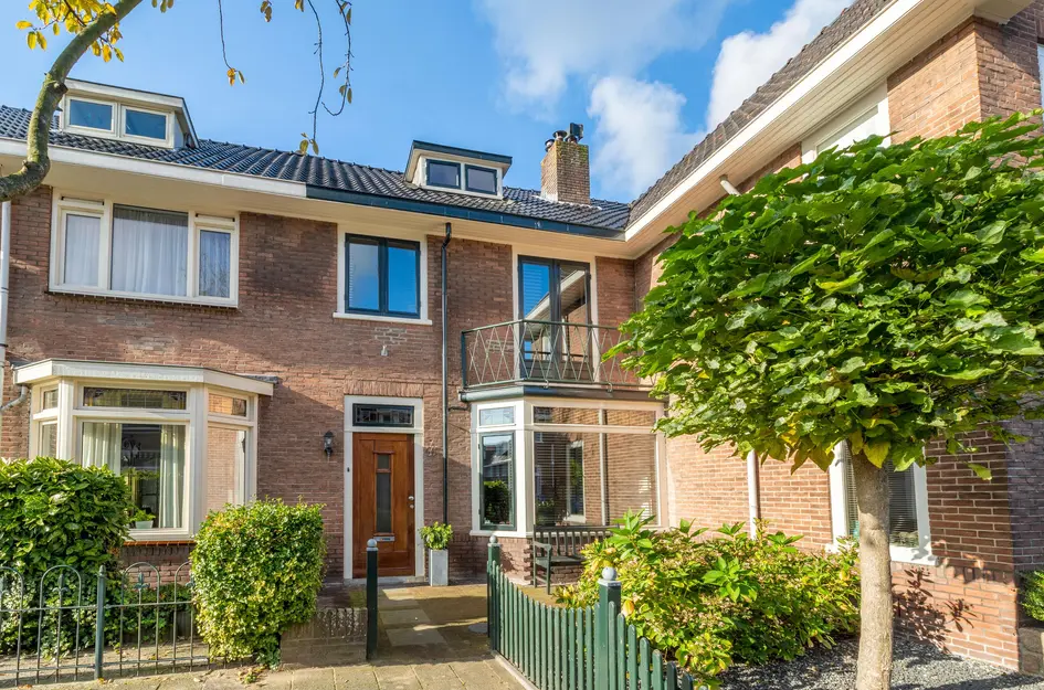 Strick van Linschotenstraat 46