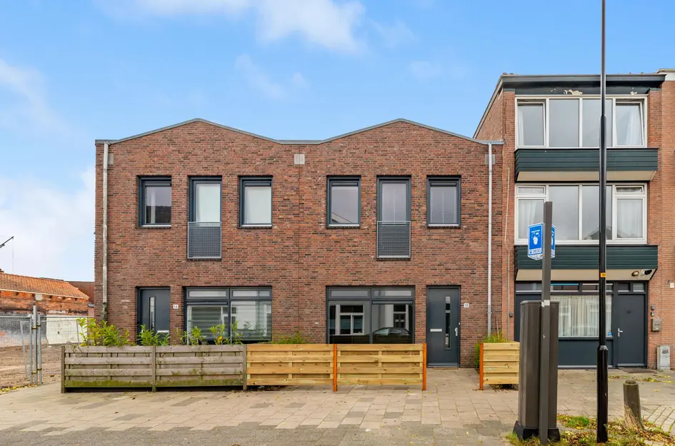Kloosterstraat 18