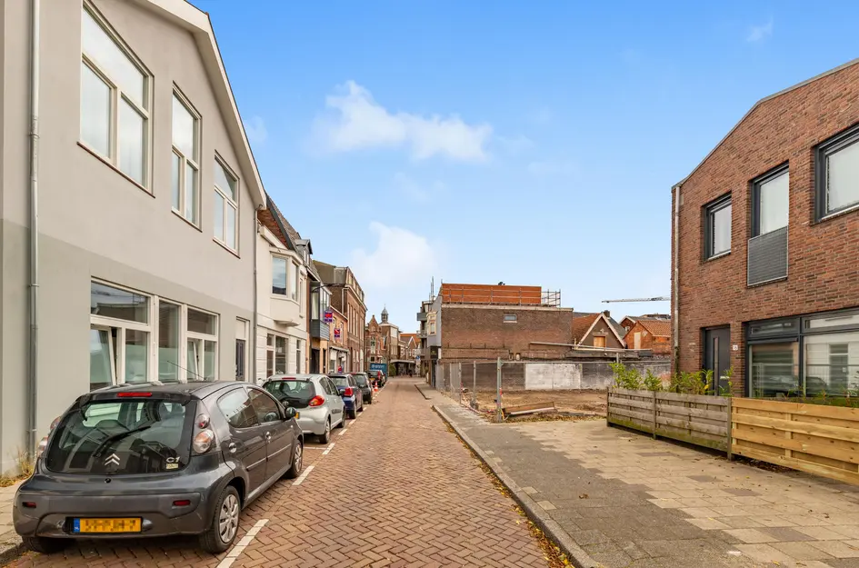 Kloosterstraat 18