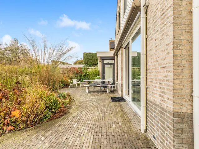 De Herderin 50, UITGEEST
